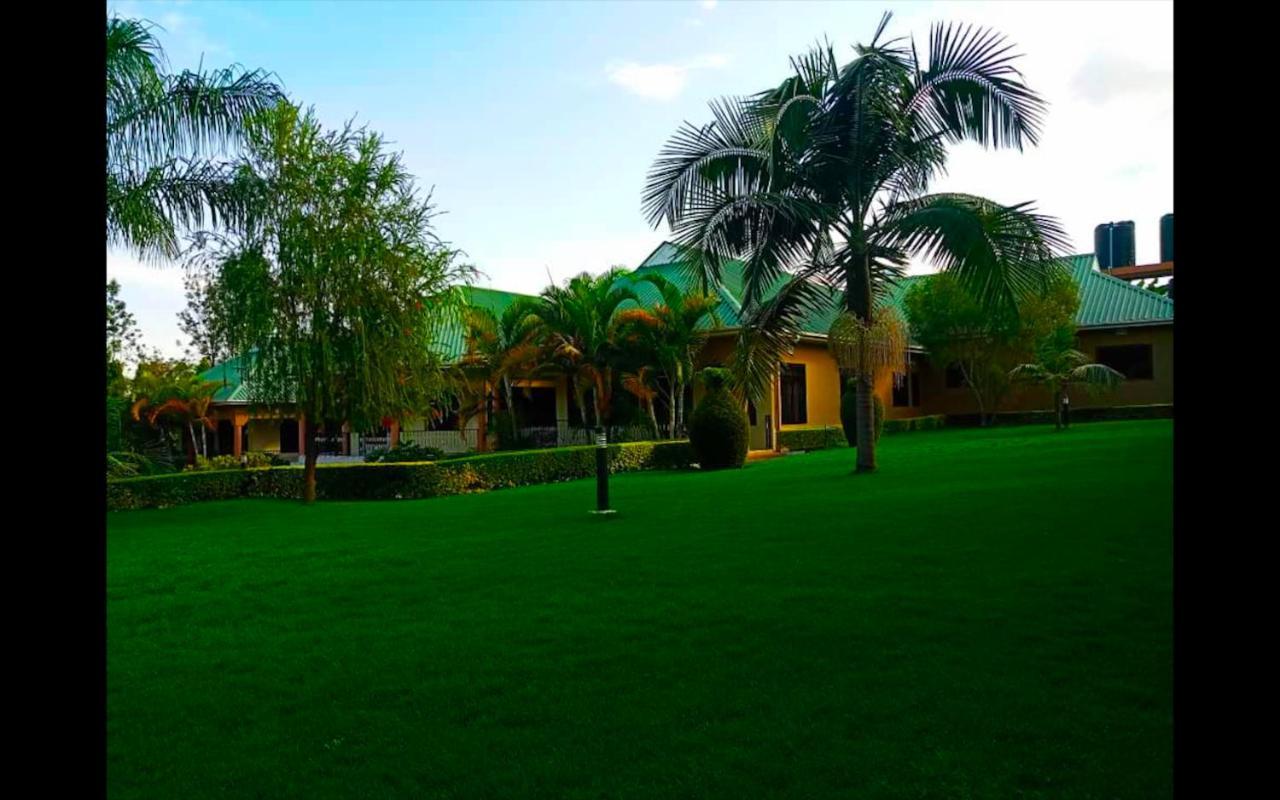 Africa Lodge Arusha Nkoaranga Bagian luar foto
