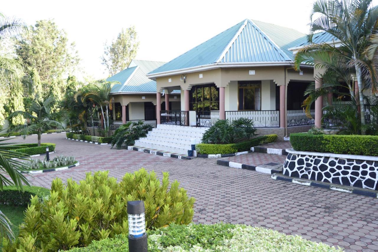 Africa Lodge Arusha Nkoaranga Bagian luar foto